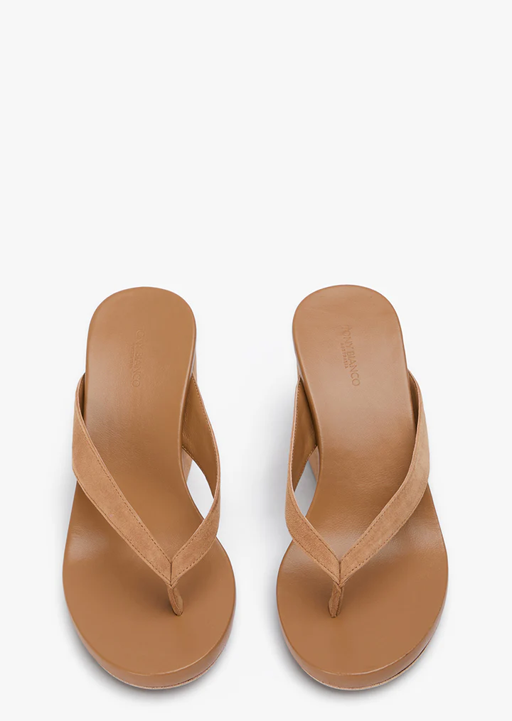 Avanti Butterscotch Suede - Image 3